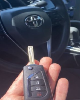 Locksmith service Hyde Park OH