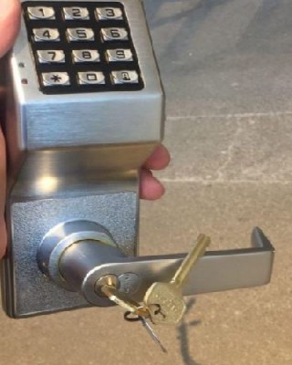 Locksmith service Montgomery OH