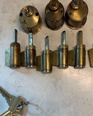 Locksmith service Newtown OH